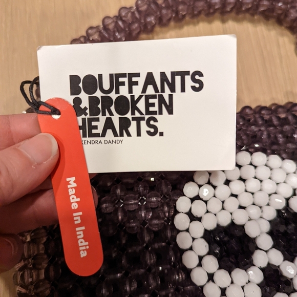 Beaded Skull Crossbody Bag - Picture 11 of 11